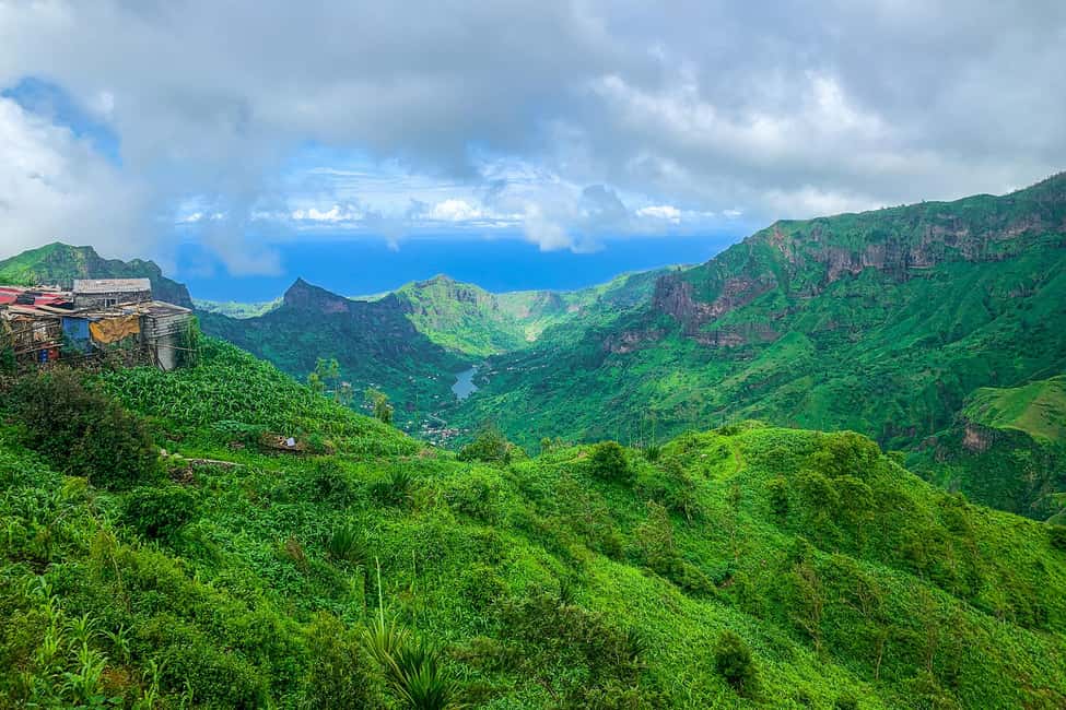 image n.7 of Island tour with German-speaking guide for cruise guests activity in Santiago Island, Cape Verde, uploaded by supplier