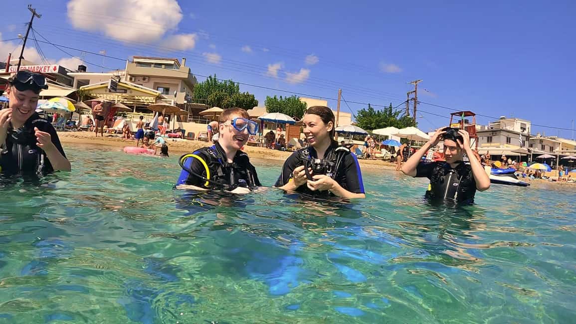 Immagine nº 9 di Heraklion: Lezione di immersione subacquea per principianti con istruttore PADI attività a Agia Pelagia, caricata dal fornitore