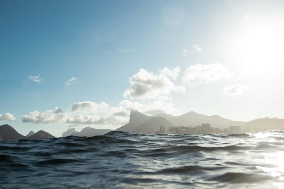 image n.14 of Glória: Sunset Speedboat Cruise with Drinks and Snacks activity in Rio de Janeiro, uploaded by supplier