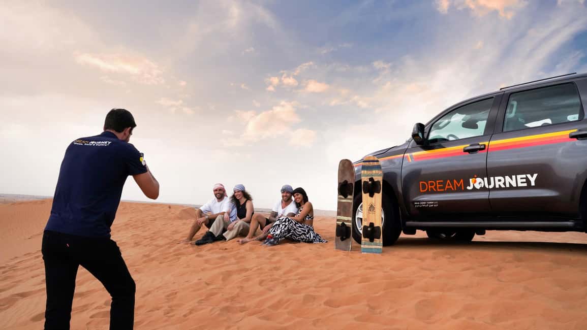 afbeelding n.4 van Ontdek de woestijn van Dubai: Safari in de Rode Duinen, Sandboard & Kamelen activiteit in Dubai, geüpload door aanbieder