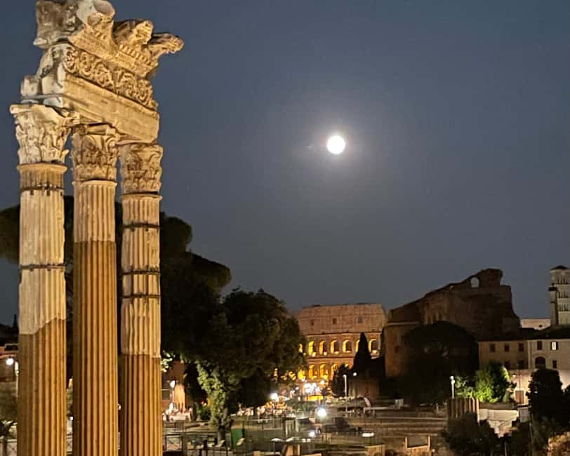 Image N°3 de Rome : Visite guidée nocturne à l'extérieur du Colisée avec un guide local activité à Rome, publiée par le prestataire