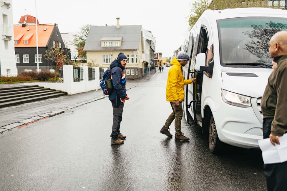bild nr.7 av Reykjavik: Gyllene cirkeln, kratern och Blå lagunen Minibuss Tour aktivitet i Reykjavik, uppladdad av arrangören