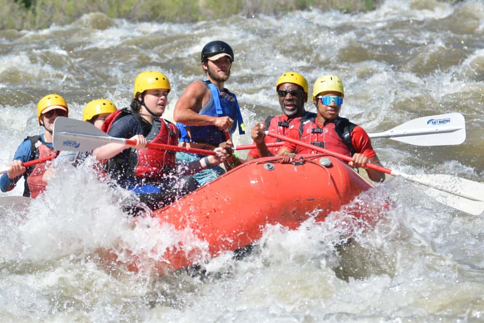 image n.3 of Cañon City: Bighorn Rafting With Lunch, Wetsuit and Photos activity in Cañon City, uploaded by supplier