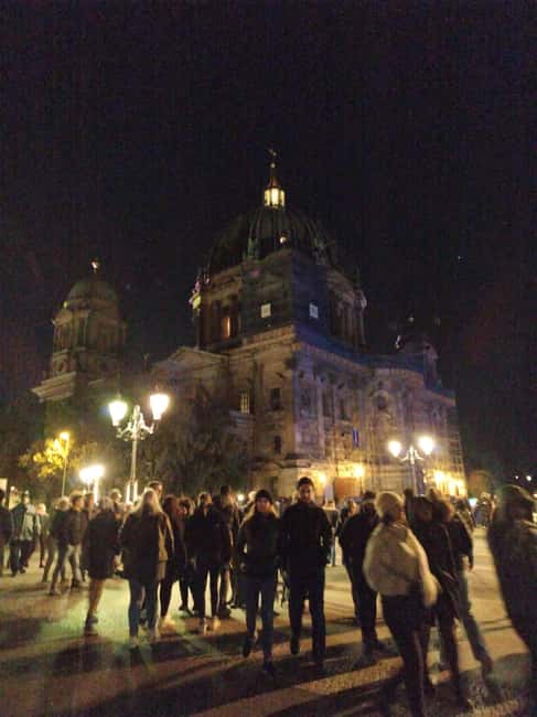 image n.2 of Highligts Walk by Night Start-Alexanderplatz activity in Berlin, uploaded by supplier