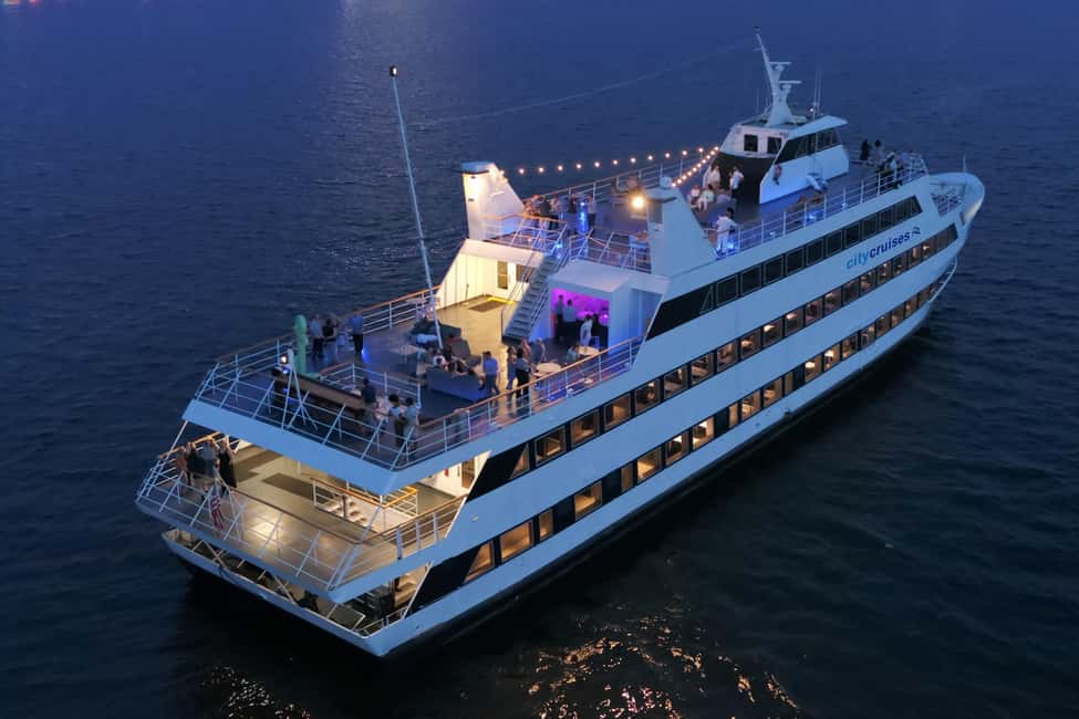 image n.6 of Philadelphia: Buffet Brunch, Lunch, or Dinner Cruise activity in Philadelphia, uploaded by supplier
