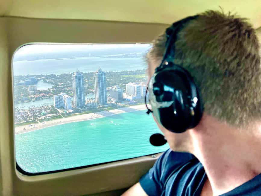 image n.9 of Miami Beach: South Beach Private Airplane Tour with Drinks activity in Miami, uploaded by supplier