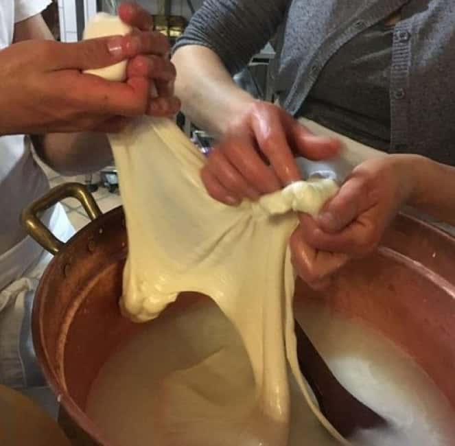 image n.2 of Mozzarella Gnocchi and Tiramisù Workshop in Amalfi Coast activity in Agerola, uploaded by supplier