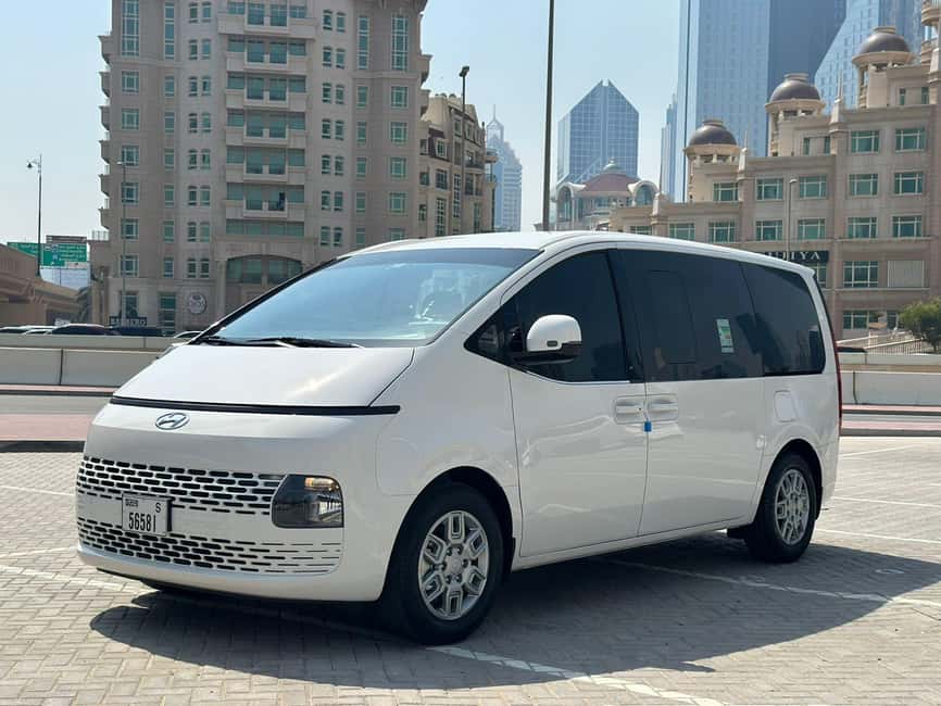 afbeelding n.1 van Dubai of Abu Dhabi: Privéchauffeursdienst activiteit in Dubai, geüpload door aanbieder