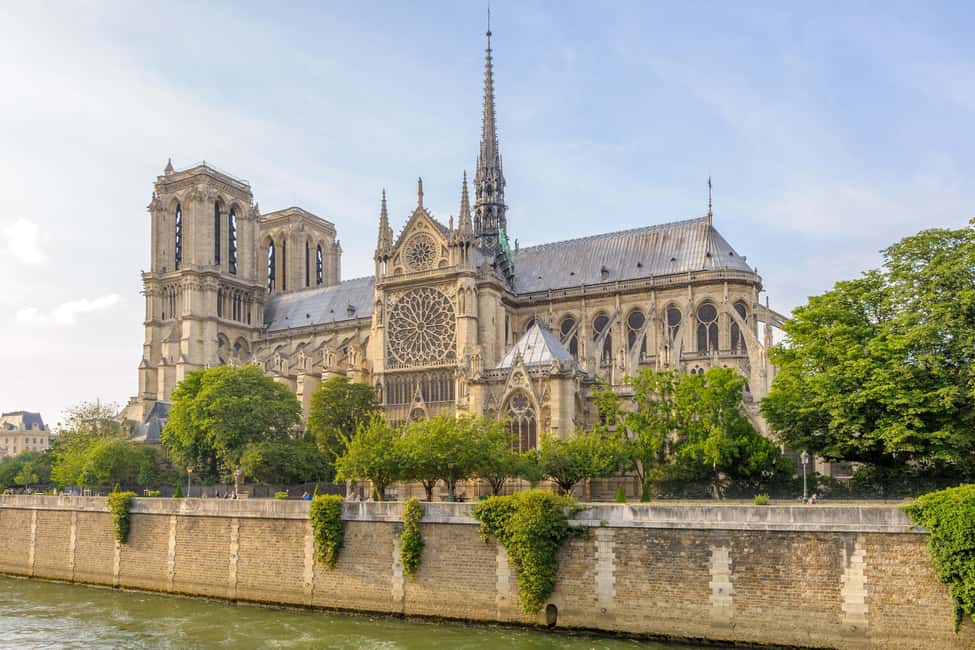 Image N°16 de Paris : visite à pied du centre-ville avec accès réservé à Notre-Dame activité à Paris, publiée par le prestataire