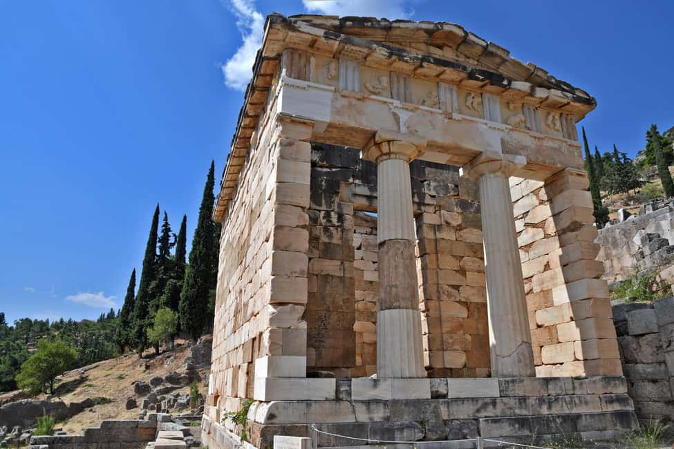 image n.2 of From Athens: Delphi and Osios Loukas Monastery Day Trip activity in Delphi, uploaded by supplier