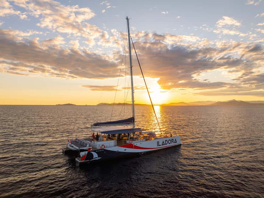 image n.4 of Hyères : Sunset Catamaran Cruise to Giens Peninsula activity in Hyères, uploaded by supplier