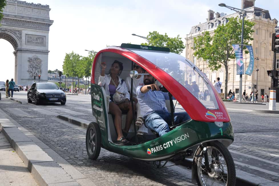 imagem n.4 de O melhor de Paris em tour particular de riquixá com guia de áudio atividade em Paris, carregada pelo fornecedor