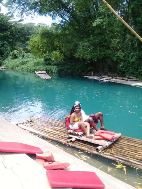 imagem n.7 de Martha Brae River Rafting Viagem privada atividade em Montego Bay, carregada pelo fornecedor