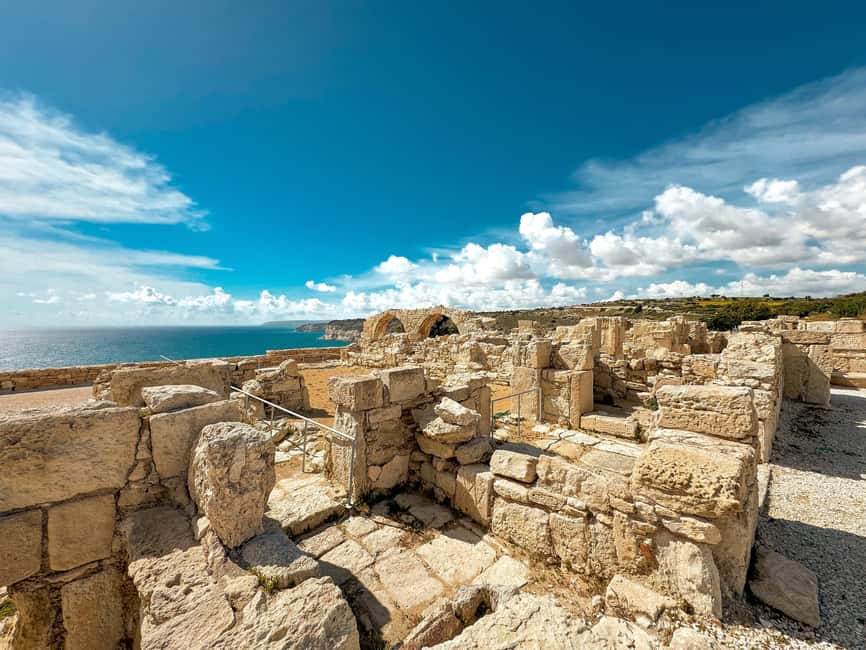 Image N°9 de Au départ de Paphos : Voyage à Limassol avec Kourion et le château de Kolossi activité à Kolóssi, publiée par le prestataire