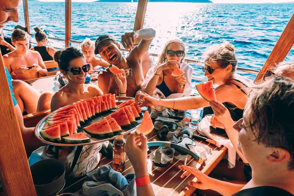 billede nr.16 af aktiviteten Fra Trogir: Blå lagune og Šolta-krydstogt med frokost og drinks i Dalmatien, uploadet af udbyder