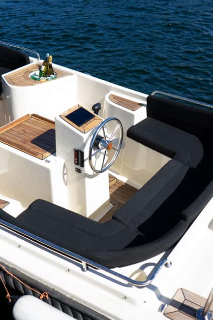image n.3 of Copenhagen: Private Guided Boat Tour with City Highlights activity in Copenhagen, uploaded by supplier