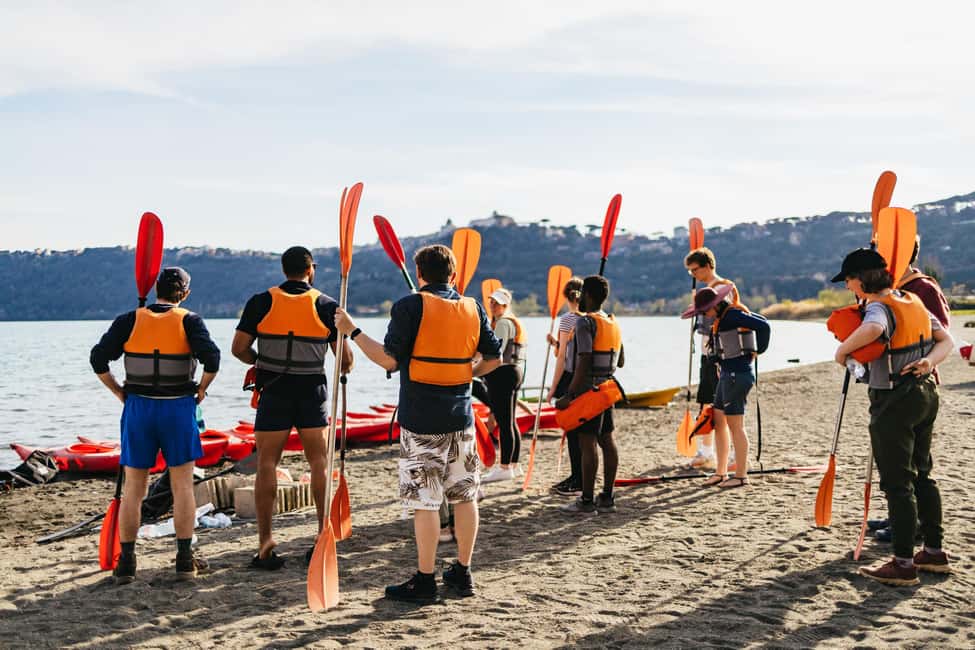Image N°11 de Rome : Lac des Papes, excursion en kayak avec baignade et pizza romaine activité à Latium, publiée par le prestataire