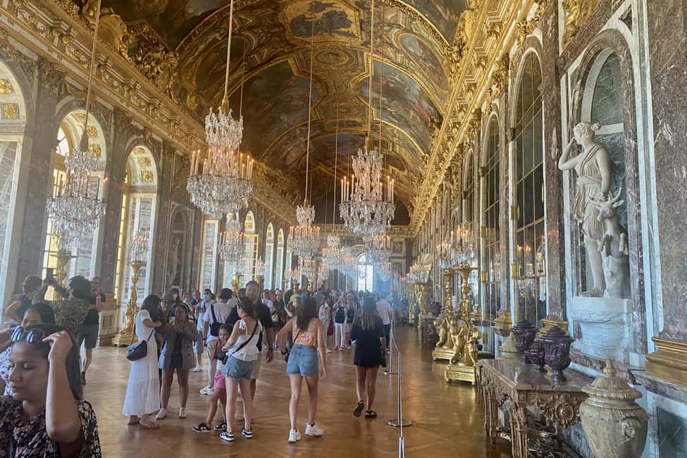 imaginea n.16 a activității Giverny Versailles Trianon Grup mic cu minivan din Paris în Paris, încărcată de organizator