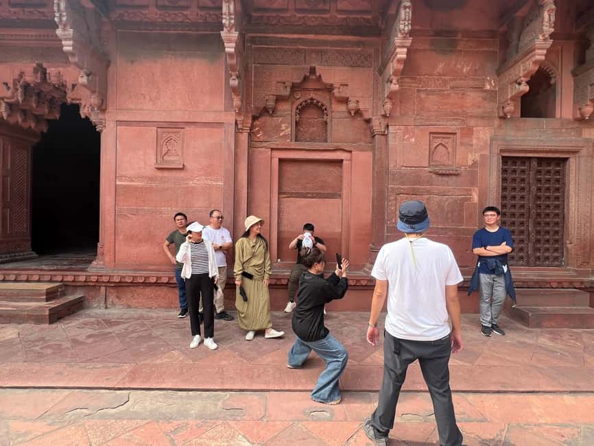 imagem n.12 de De Deli: Excursão privada de um dia ao Taj Mahal e Agra com almoço 5* atividade em Agra, carregada pelo fornecedor