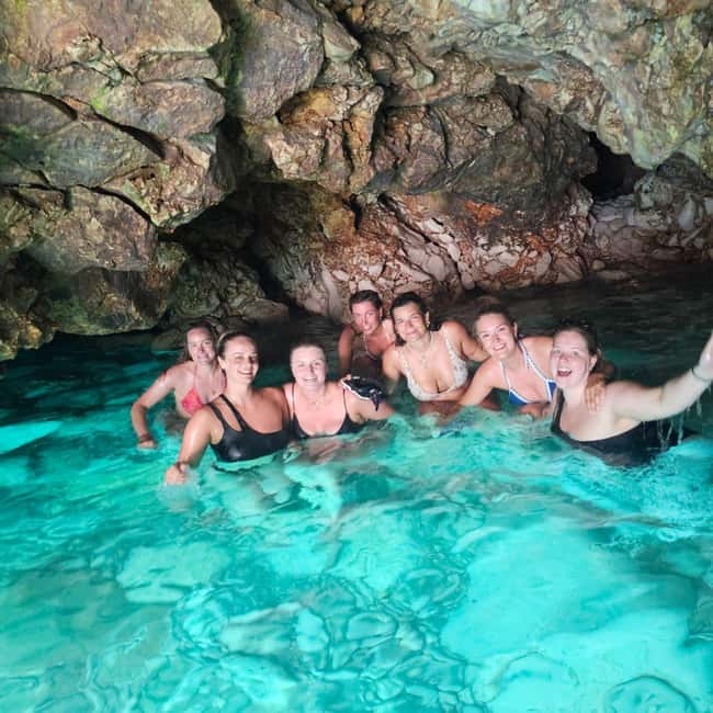 image n.32 of Blue Gem Cave Speedboat Tour Vlore activity in Vlorë County, uploaded by supplier