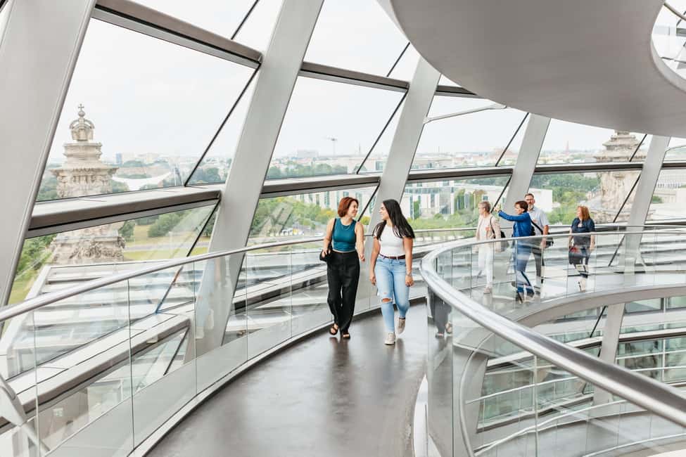 image n.14 of Berlin: Rooftop Breakfast at Käfer Restaurant Reichstag activity in Berlin, uploaded by supplier