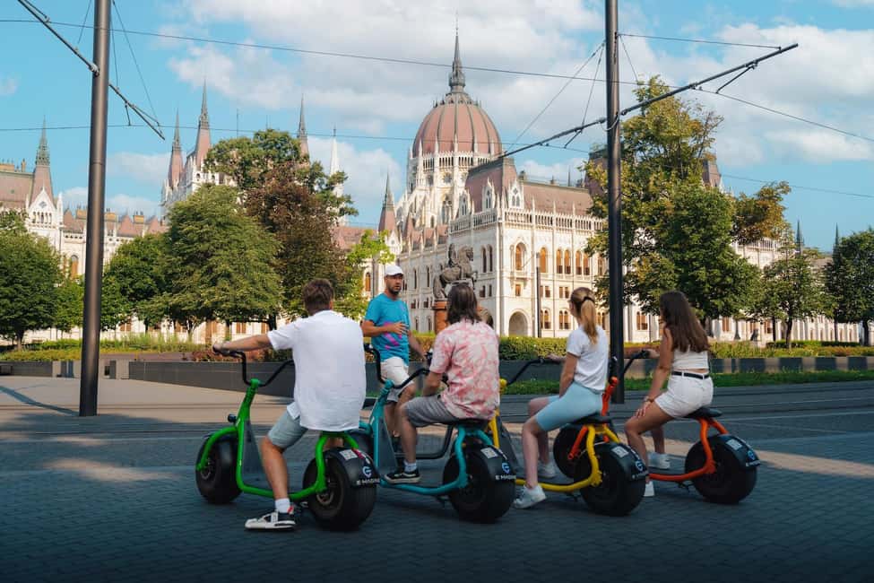 Image N°11 de Budapest : visites en petit groupe en scooter électrique MonsteRoller activité à Budapest, publiée par le prestataire