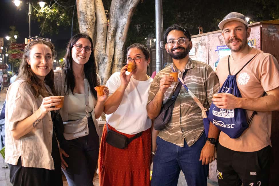 imagem n.1 de Tour gastronómico em Old Delhi: Um banquete noturno atividade em Nova Delhi, carregada pelo fornecedor