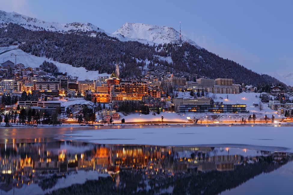 Immagine nº 6 di Da Milano: Tour guidato con il treno del Bernina a St. Moritz attività a Coira, caricata dal fornitore