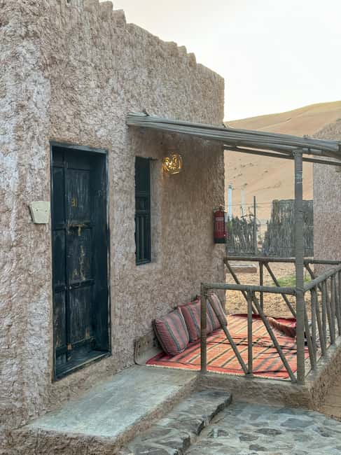 Immagine nº 5 di Da Muscat: Safari privato nel deserto, pernottamento e Wadi Khalid attività a Regione al-Sharqiyya, caricata dal fornitore