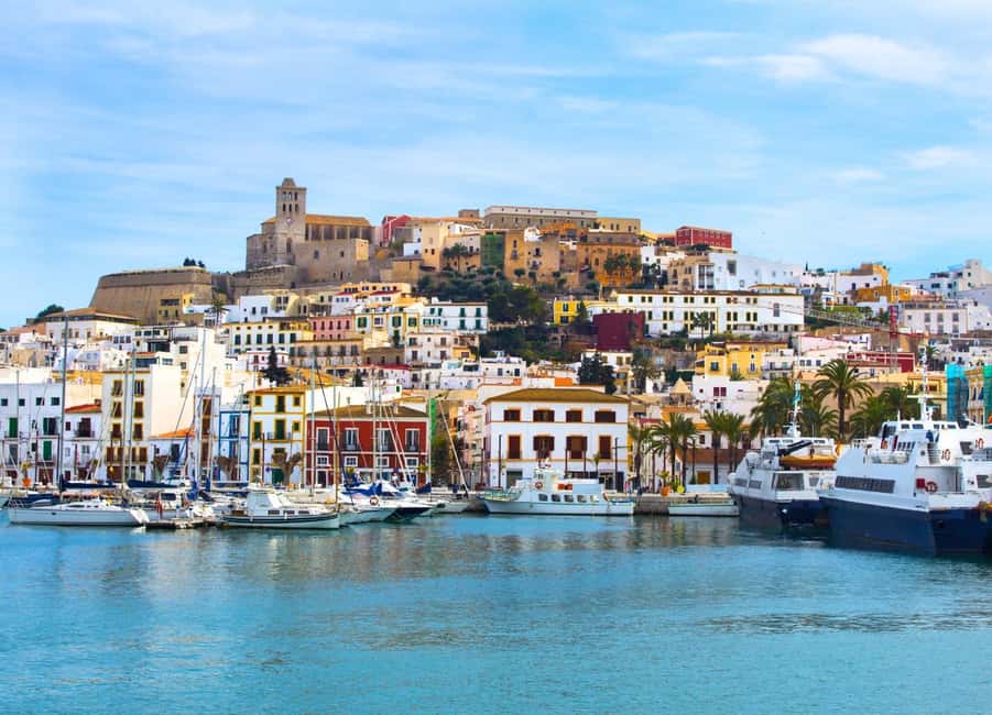 Image N°2 de Ibiza : Excursion à terre ultime avec prise en charge au port activité à Ibiza (ville), publiée par le prestataire