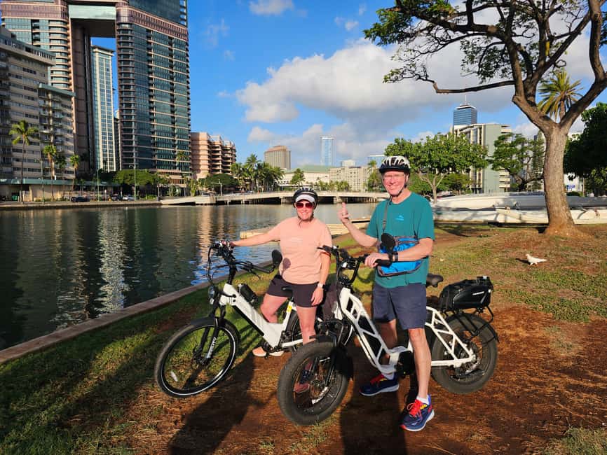 Immagine nº 12 di Oahu: Giro in bici elettrica a Waikiki ed escursione alle cascate di Manoa attività a Honolulu, caricata dal fornitore