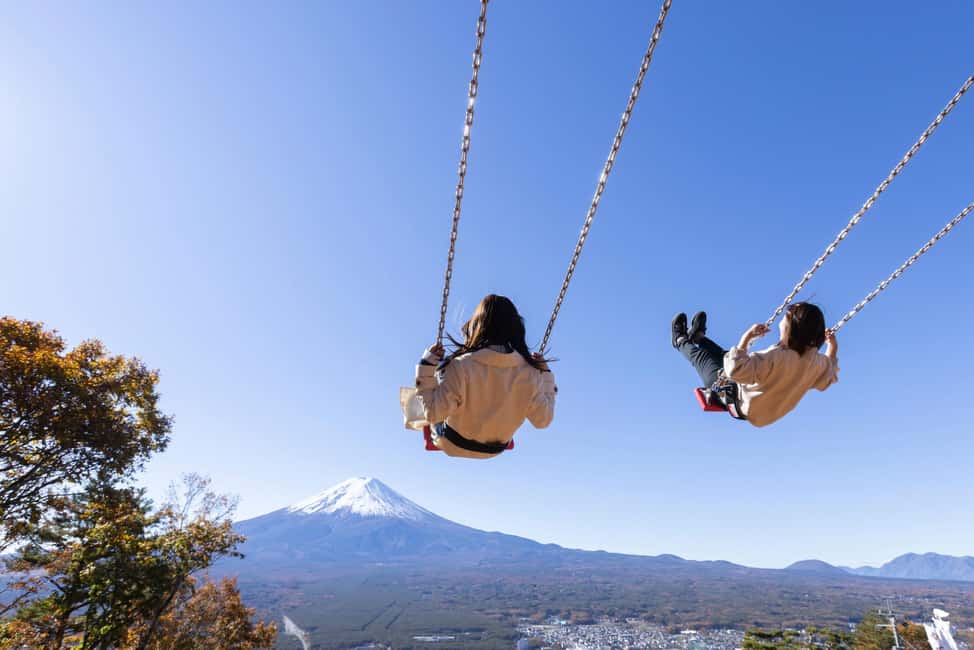 image n.15 of Tokyo: Mt. Fuji and Kawaguchiko Tour with Ropeway and Cruise activity in Fujikawaguchiko, uploaded by supplier