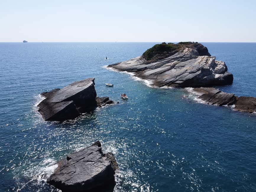 Immagine nº 5 di La Spezia: tour in barca delle Cinque Terre con cibo e bevande attività a Levanto, caricata dal fornitore