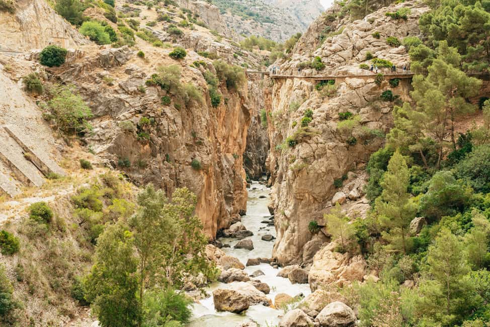 Image N°9 de El Chorro : Caminito del Rey visite guidée avec bus navette activité à Andalousie, publiée par le prestataire