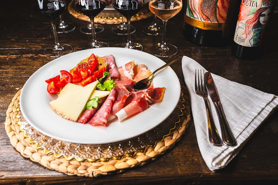 Immagine nº 4 di Chianti: degustazione di vini, oli e aceti classici attività a Monteriggioni, caricata dal fornitore