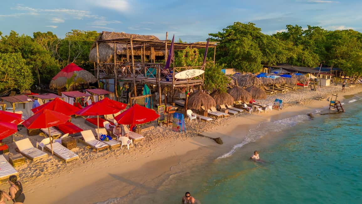 image n.18 of From Cartagena: 5 Islands with Snorkeling, Beaches, and Buffet Lunch activity in Cartagena, uploaded by supplier