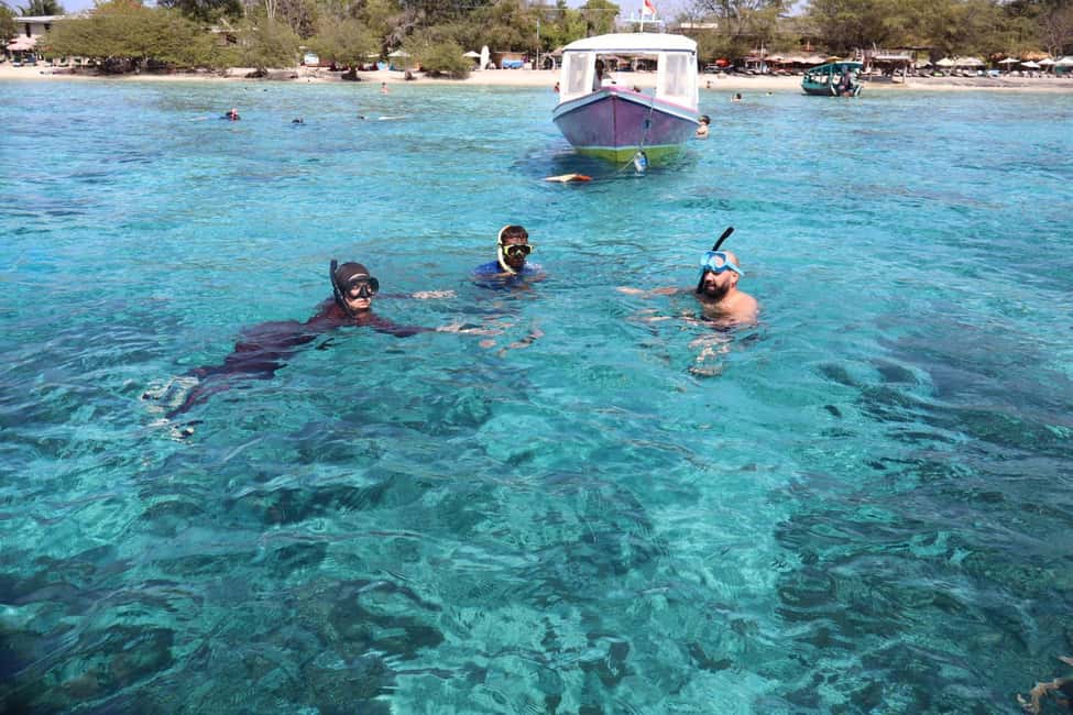 imagem n.10 de De Lombok: Viagem de 1 dia para mergulho com snorkel nas Ilhas Gili atividade em Sonda Ocidental, carregada pelo fornecedor