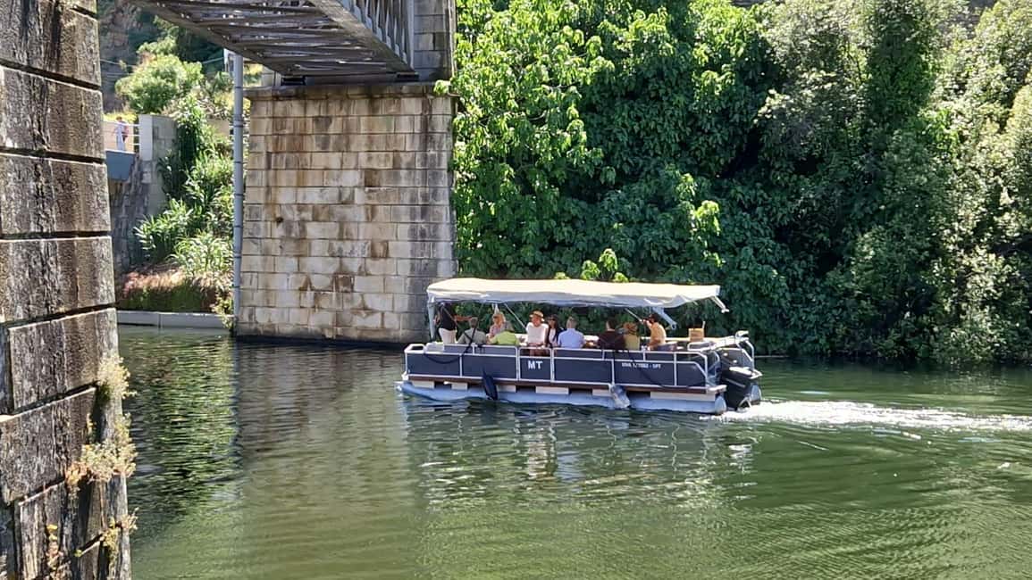 image n.31 of DOURO VALLEY: Premium Wine Tour, Winery Lunch & Private Boat activity in Peso da Régua, uploaded by supplier