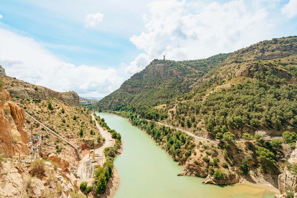 Image N°14 de El Chorro : Caminito del Rey visite guidée avec bus navette activité à Andalousie, publiée par le prestataire