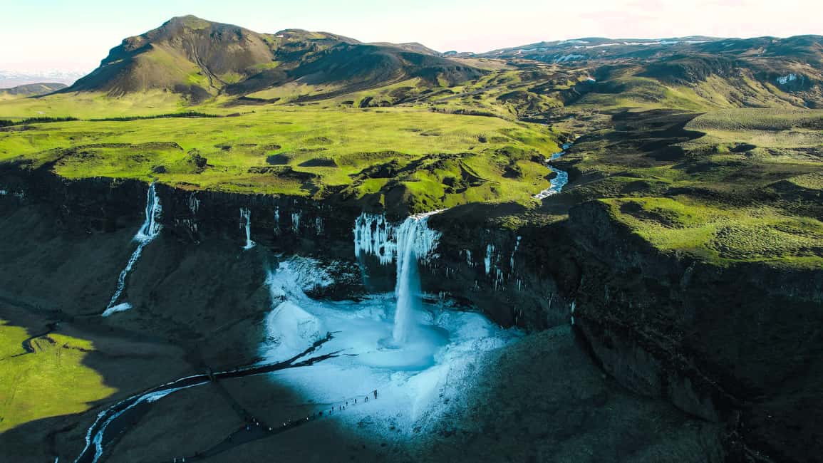 imagen n.º 13 de Desde Reikiavik: tour de un día por lo más destacado de la costa sur actividad en Suðurland, subida por el proveedor