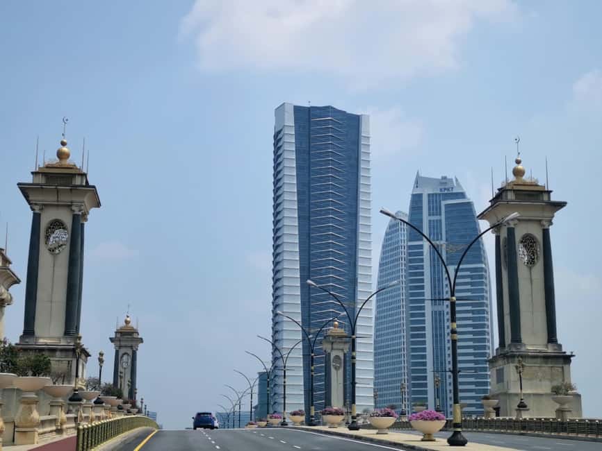 image n.17 of Kuala Lumpur: Putrajaya Tour with Traditional Boat Cruise activity in Putrajaya, uploaded by supplier