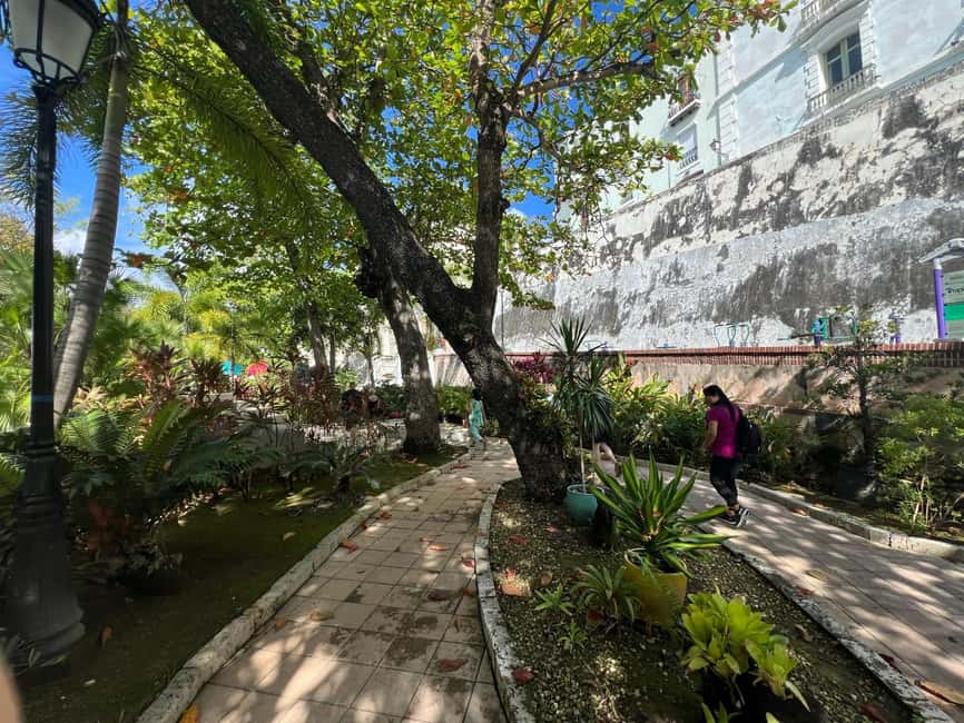 imagen n.º 7 de Viejo San Juan: tour a pie con compras y traslado al hotel actividad en San Juan, subida por el proveedor