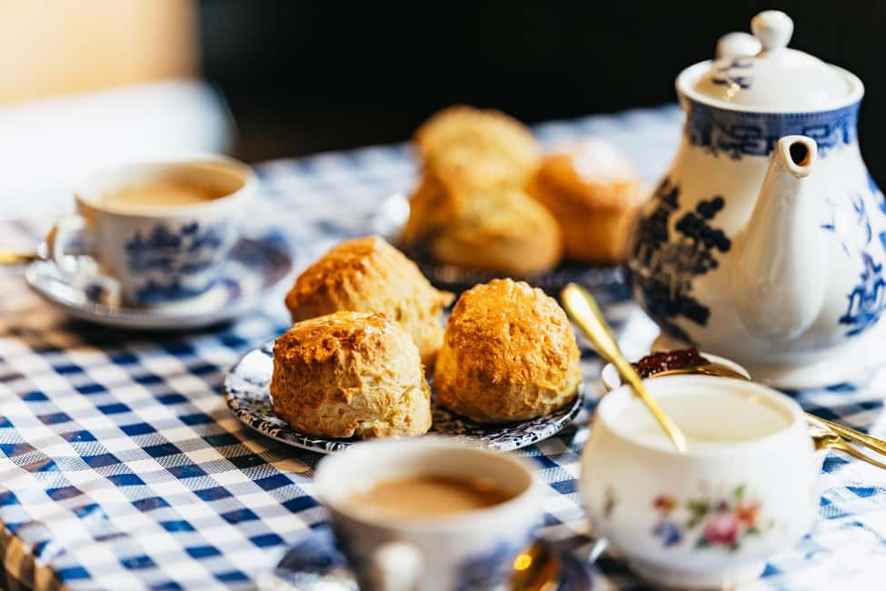 Bild Nr. 2 von London: Traditionelle englische Scone-Herstellung und Tee-Workshop Aktivität in London, hochgeladen vom Anbieter
