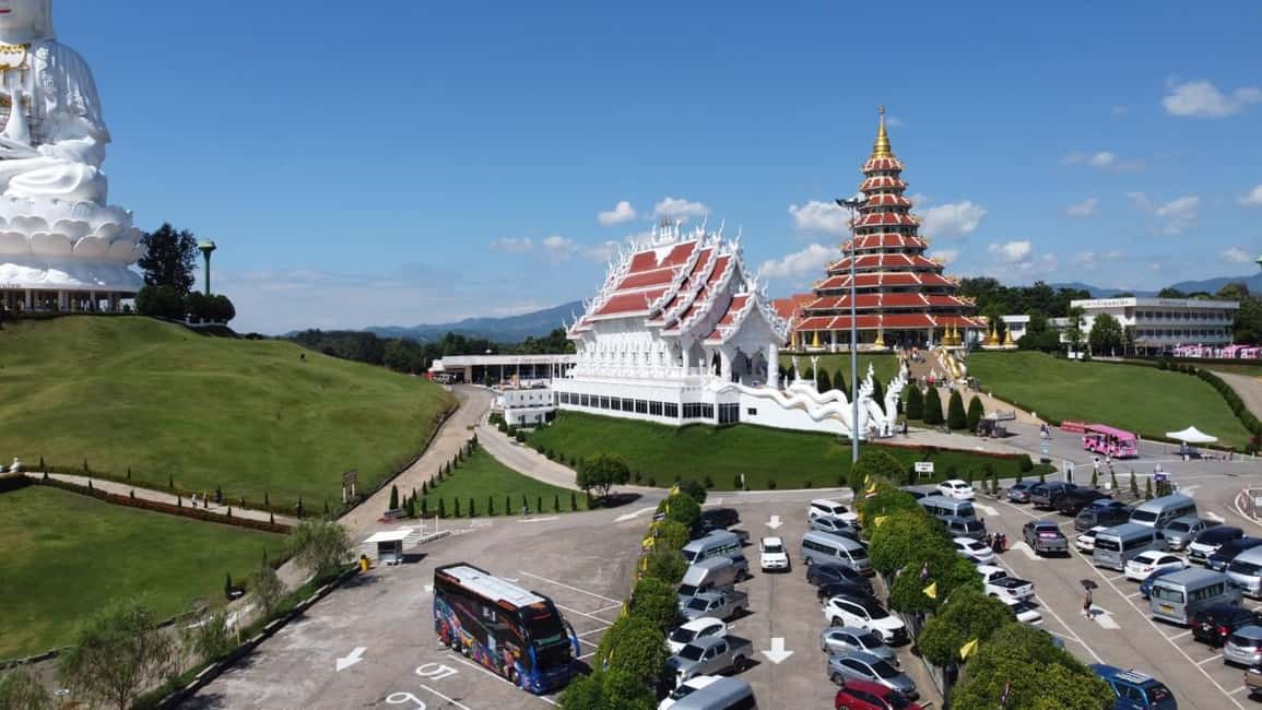 image n.19 of Chiangmai to Chiangrai: 3 Temples, Hot Springs& Lalitta Cafe activity in Chiang Rai, uploaded by supplier