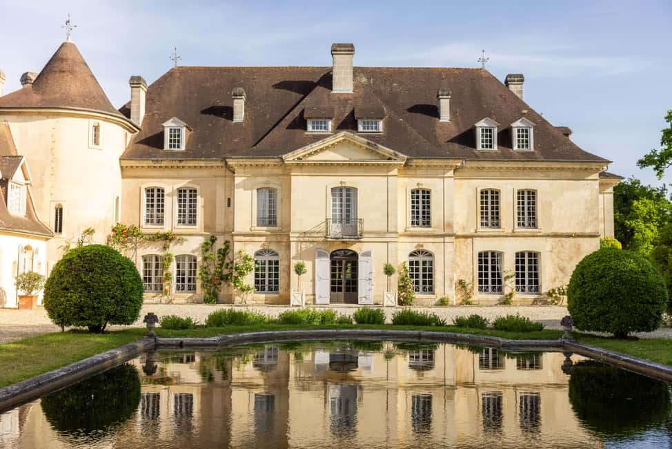 image n.2 of Bordeaux Full Day Wine Tour - 3 Wineries & Picnic Lunch activity in Bordeaux, uploaded by supplier