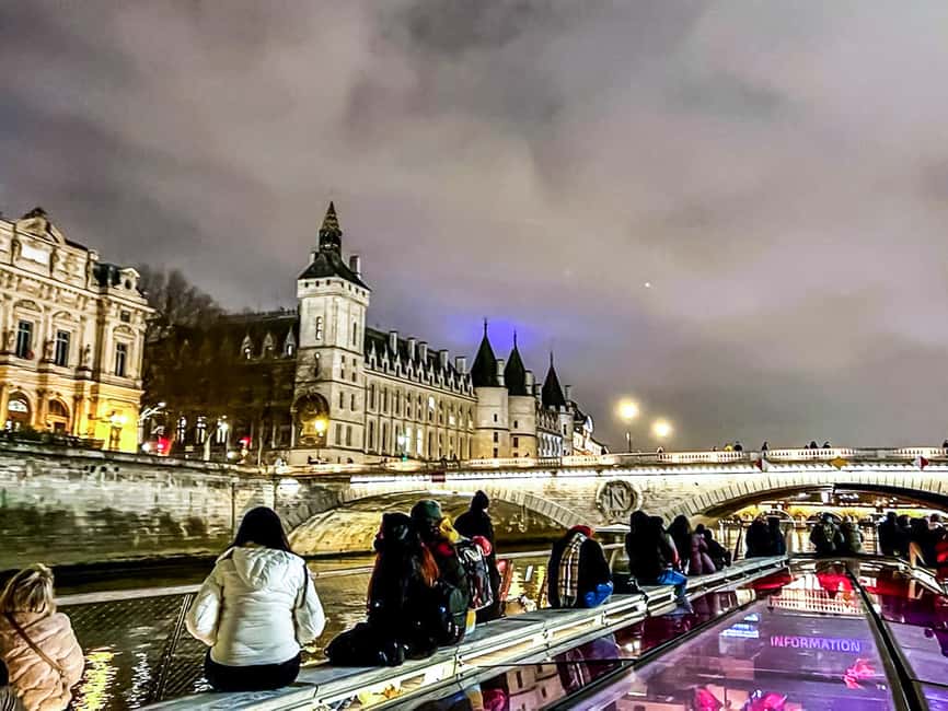 imagem n.11 de Paris: Cruzeiro no Sena e prova de crepes perto da Torre Eiffel atividade em Paris, carregada pelo fornecedor
