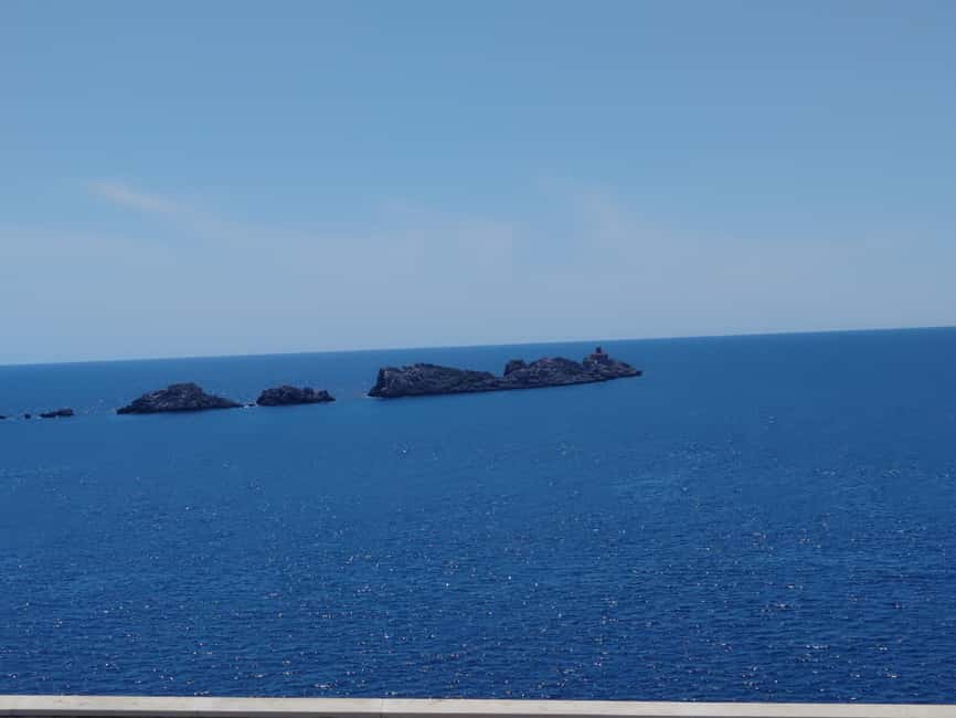 Immagine nº 10 di Dubrovnik: Bus Hop On Hop Off della città con 3 opzioni di tour attività a Dubrovnik, caricata dal fornitore