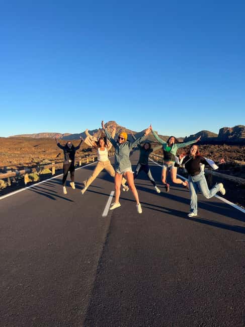 image n.3 of Mount Teide Sunset Picnic & Stargazing Tour - Tenerife activity in Santa Cruz de Tenerife, uploaded by supplier