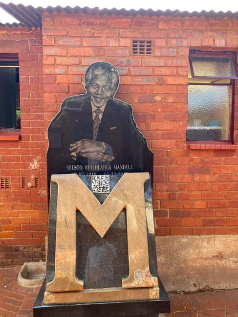 imagem n.15 de Joanesburgo: Excursão de 1 dia com o Soweto e o Museu do Apartheid atividade em Joanesburgo, carregada pelo fornecedor