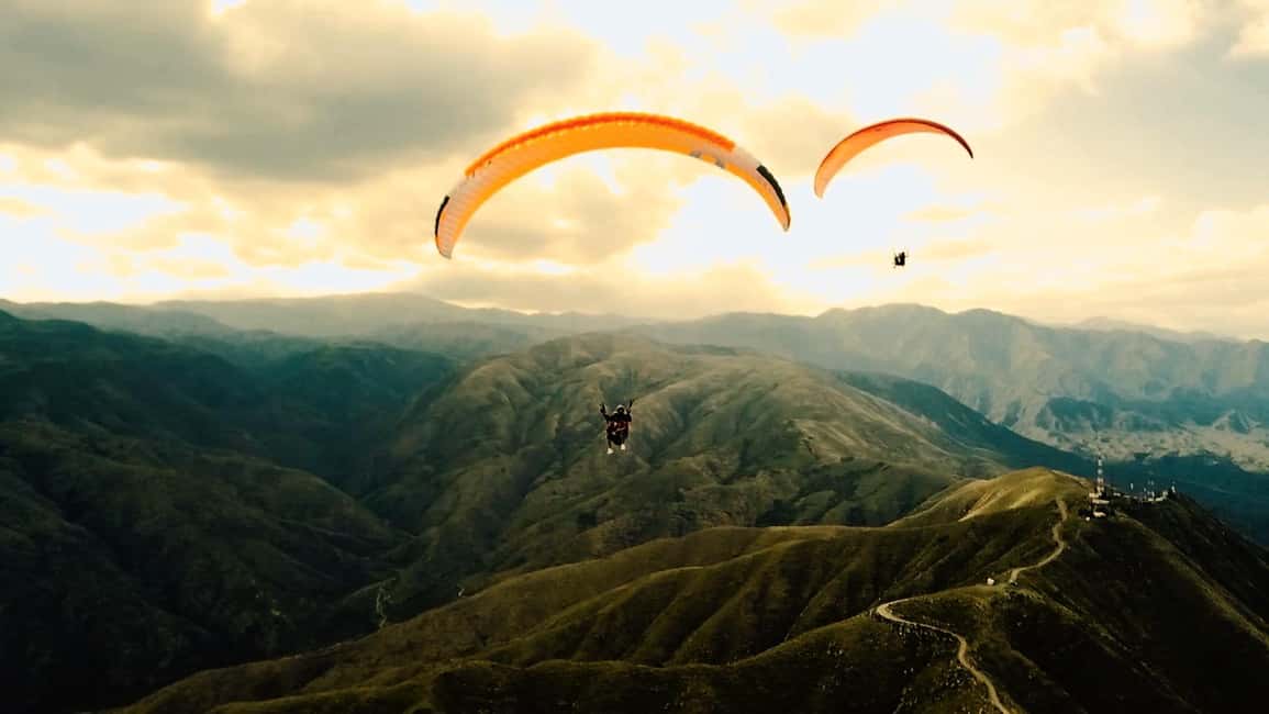 image n.6 of Mendoza: Paragliding Tandem Flight with Instructor activity in Mendoza, uploaded by supplier